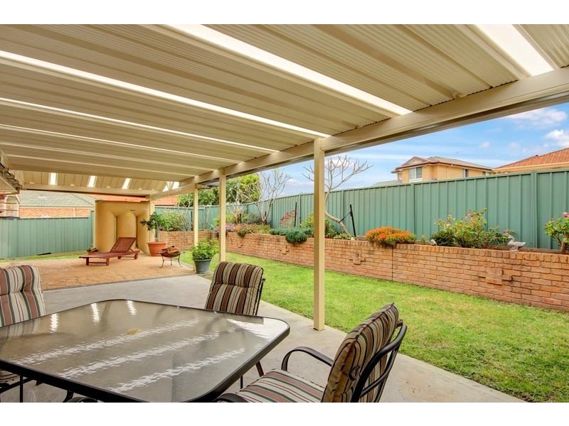 8 Kariewood Circuit, Horsley NSW 2530
