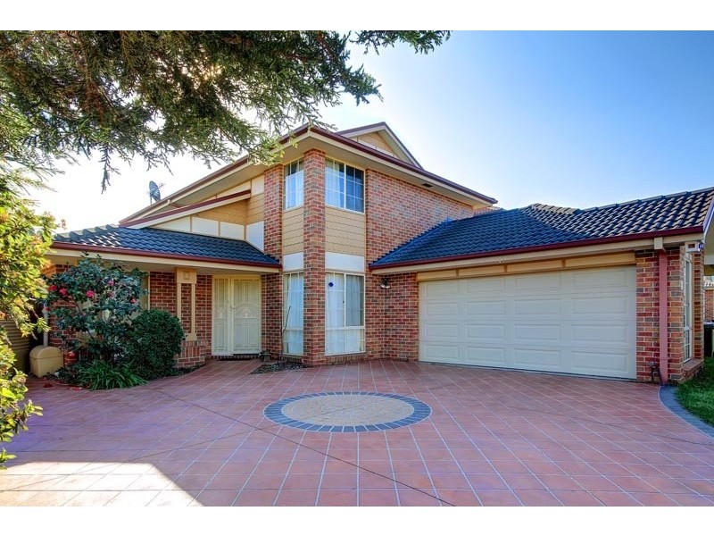 8 Robins Creek Drive, Horsley NSW 2530