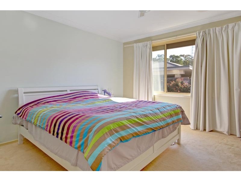 8 Robins Creek Drive, Horsley NSW 2530