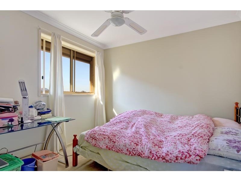 8 Robins Creek Drive, Horsley NSW 2530