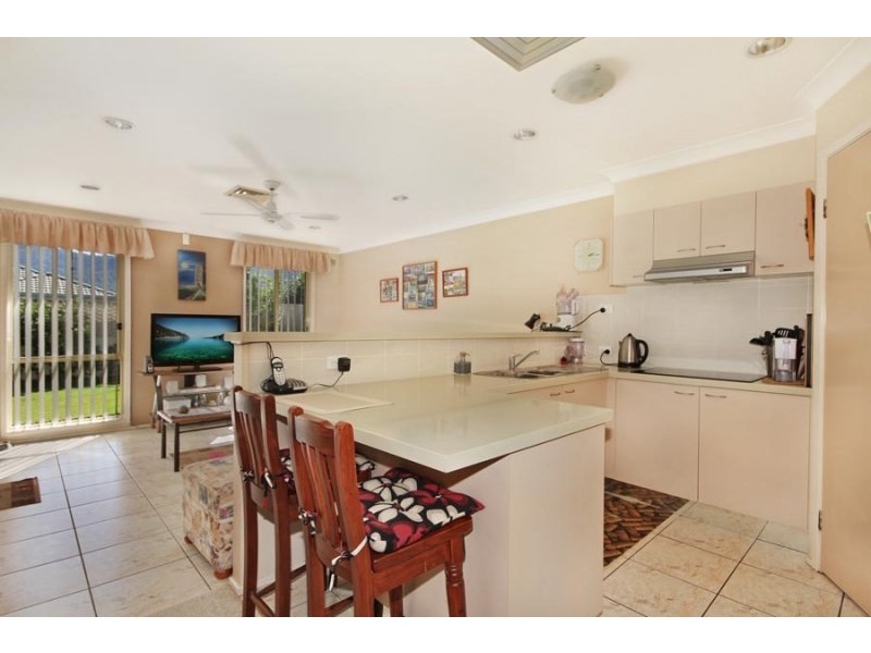 14 Highcroft Boulevard, Horsley NSW 2530