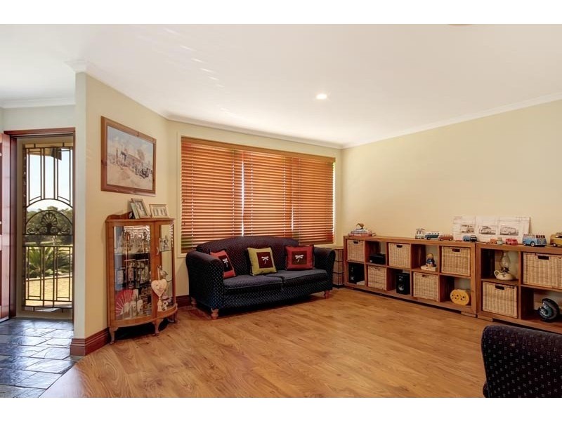 62 Church Street, Albion Park NSW 2527