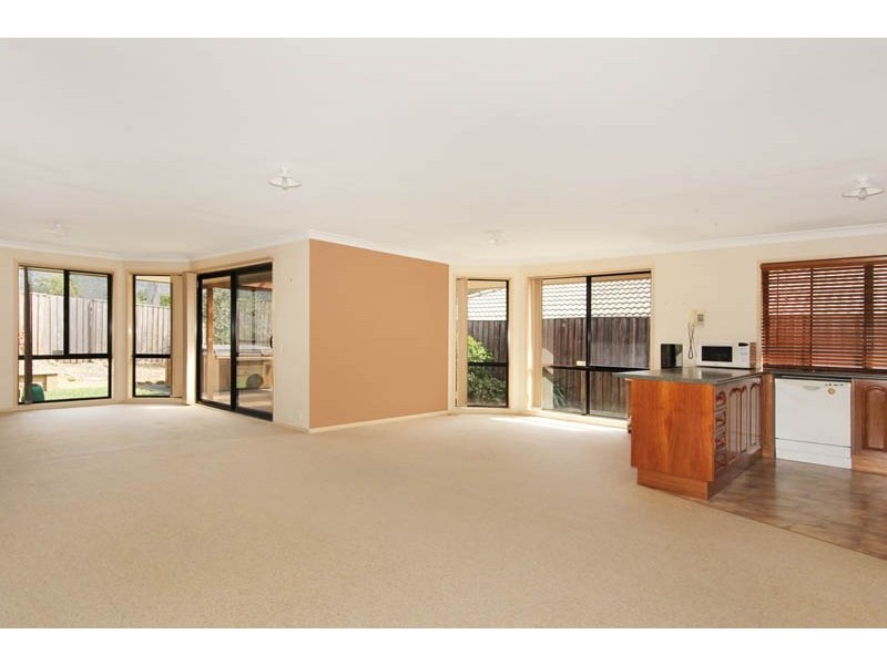 14 Karara Avenue, Horsley NSW 2530