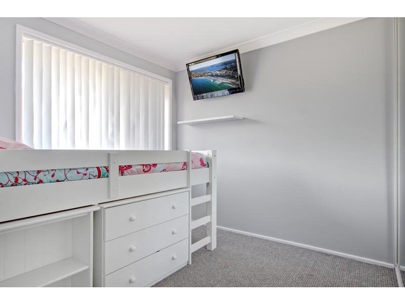 4 Kempt Place, Barrack Heights NSW 2528