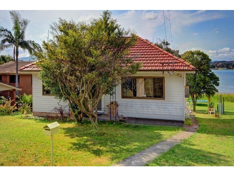 164 Lakeview Parade, Primbee NSW 2502