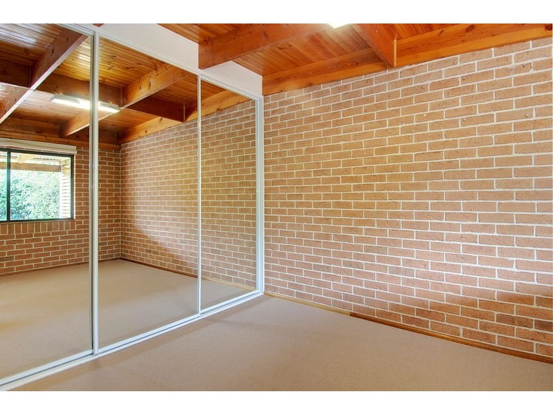 4 Rosewall Place, Berkeley NSW 2506