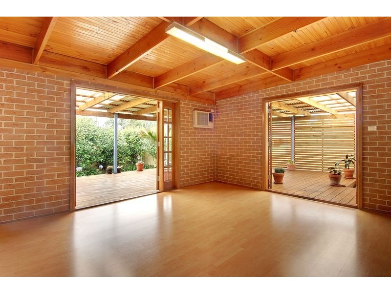 4 Rosewall Place, Berkeley NSW 2506