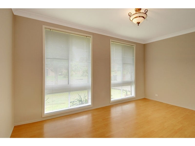 4 Rosewall Place, Berkeley NSW 2506