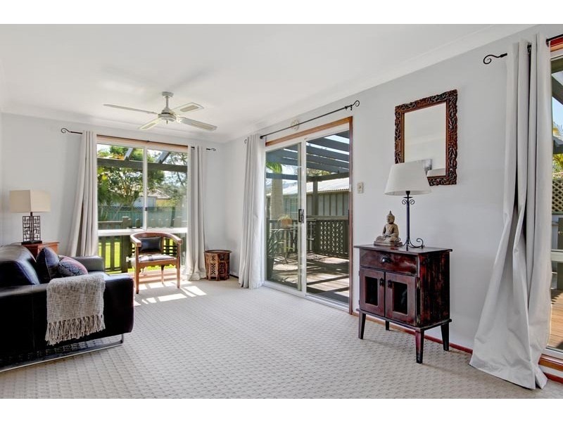 16 Brownsville Avenue, Brownsville NSW 2530