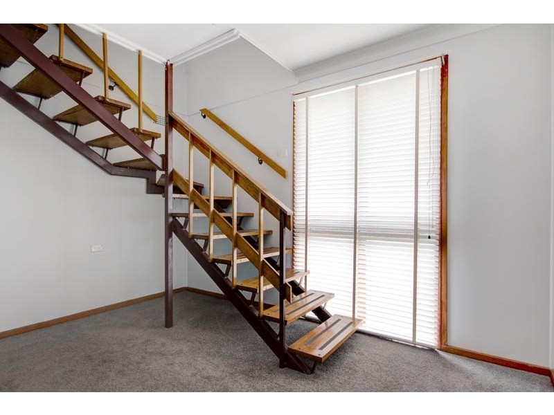 18 Bangaroo Avenue, Dapto NSW 2530