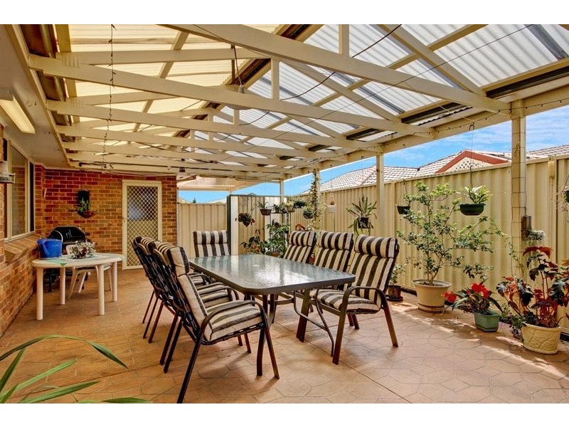 42 Denham Drive, Horsley NSW 2530