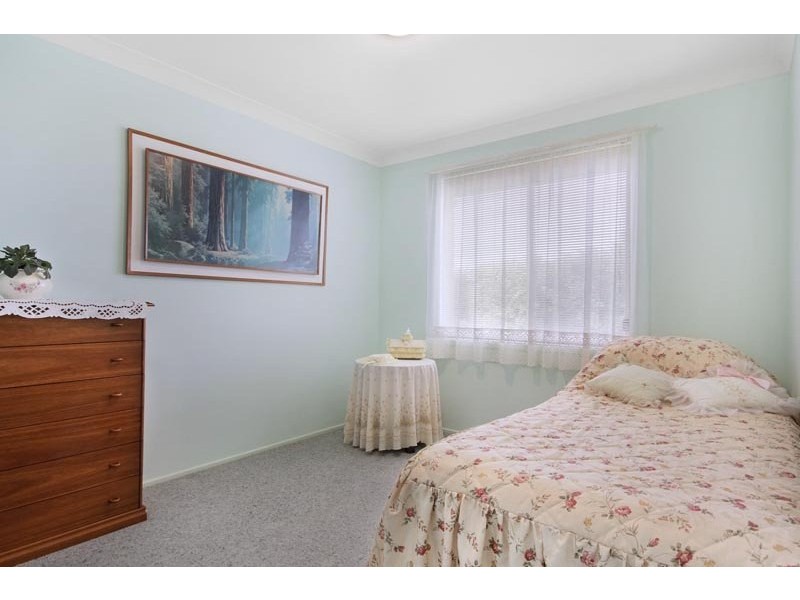 42 Denham Drive, Horsley NSW 2530