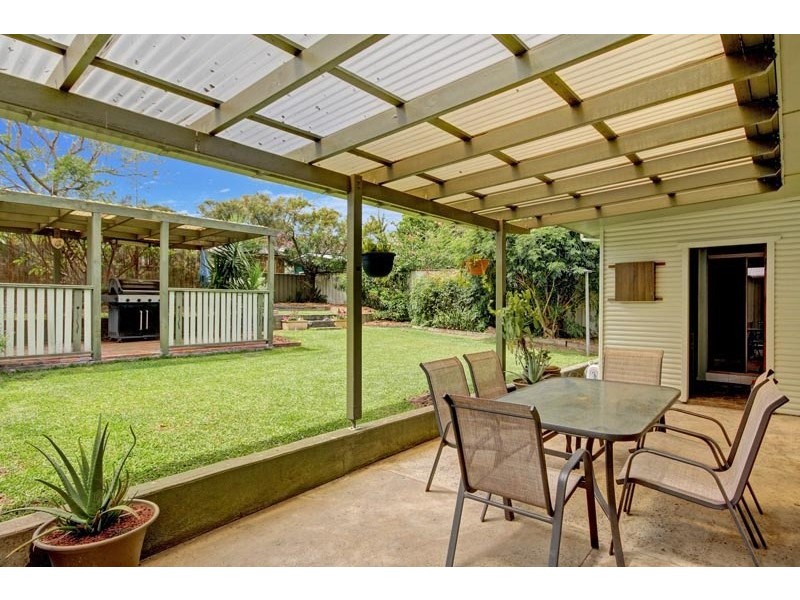 15 Yorkshire Road, Dapto NSW 2530