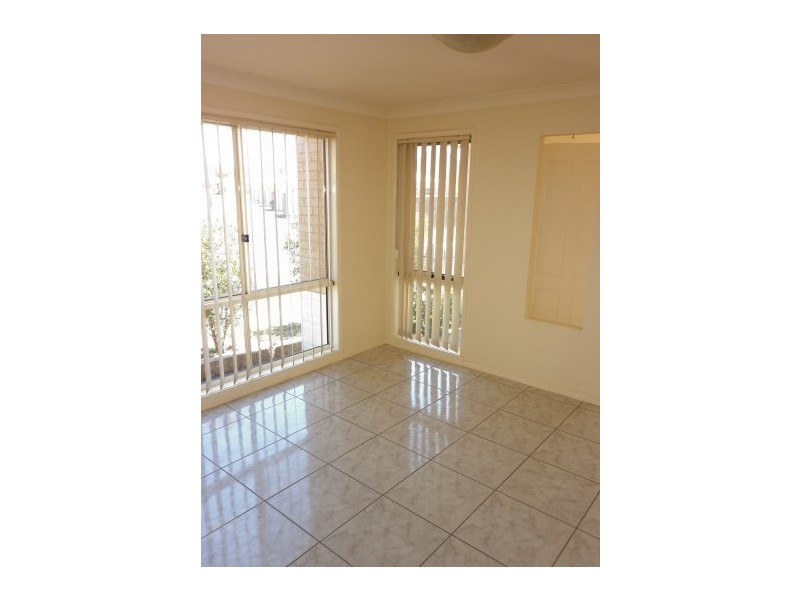 16 Paddington Lane, Dapto NSW 2530