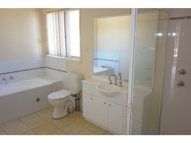 16 Paddington Lane, Dapto NSW 2530