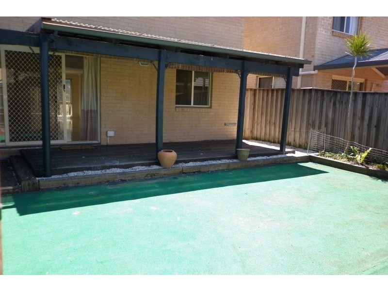 16 Paddington Lane, Dapto NSW 2530