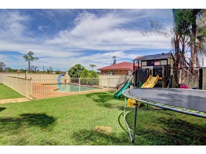 7 Goodman Place, Horsley NSW 2530