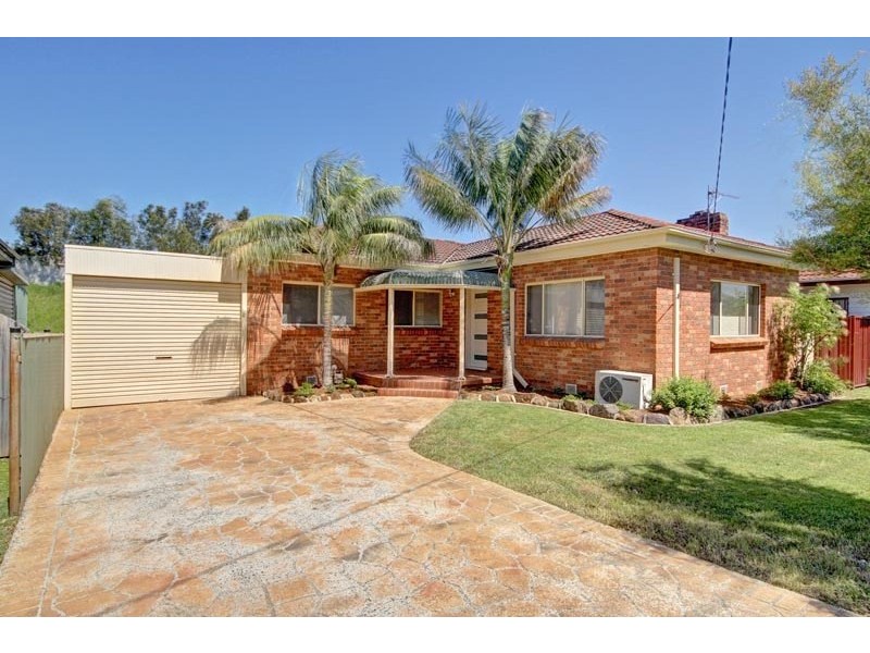 55 Mulda Street, Dapto NSW 2530