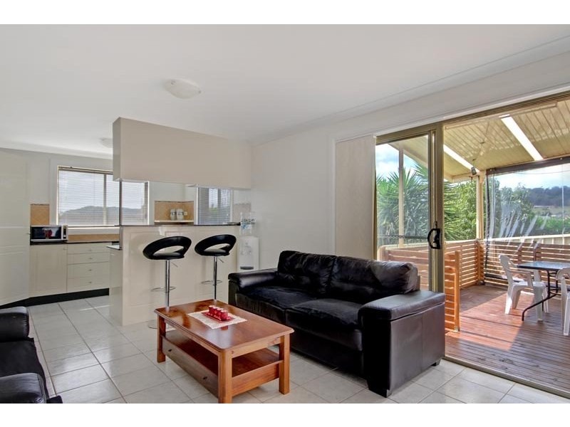 7b Campaspe Circuit, Albion Park NSW 2527