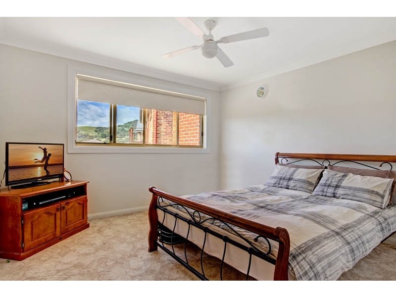 7b Campaspe Circuit, Albion Park NSW 2527