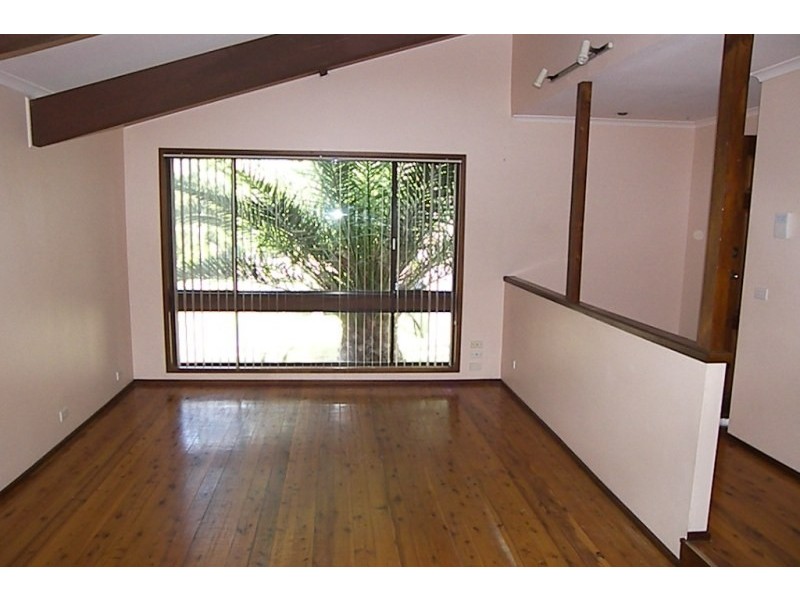 304 Farmborough Road, Farmborough Heights NSW 2526