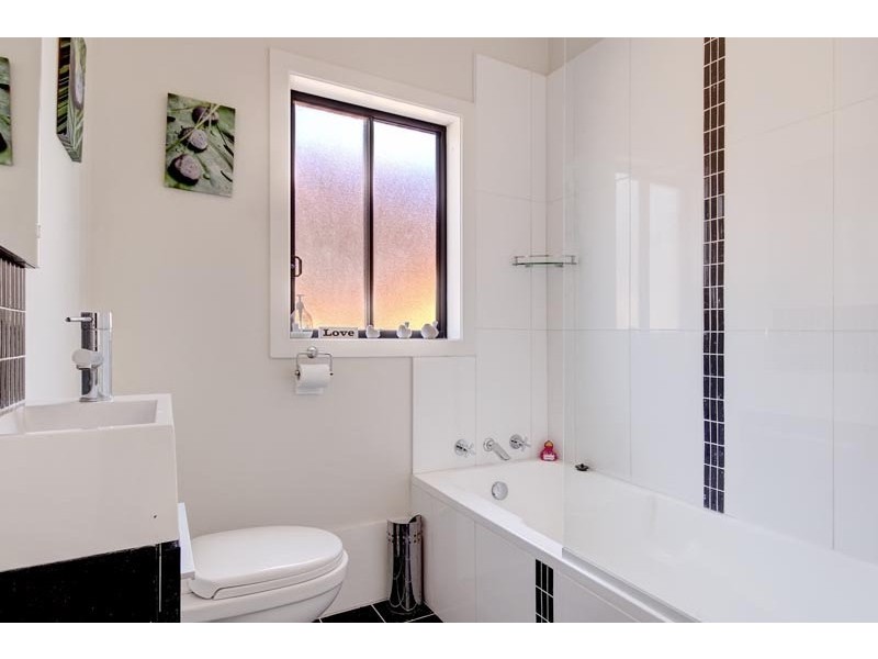 13 Amaral Avenue, Dapto NSW 2530