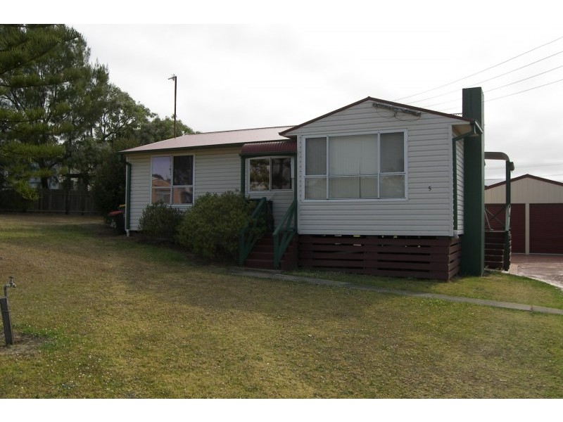 3/5 Barellan Avenue, Dapto NSW 2530