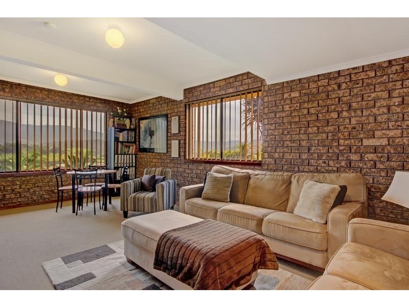 35 Noble Road, Albion Park NSW 2527