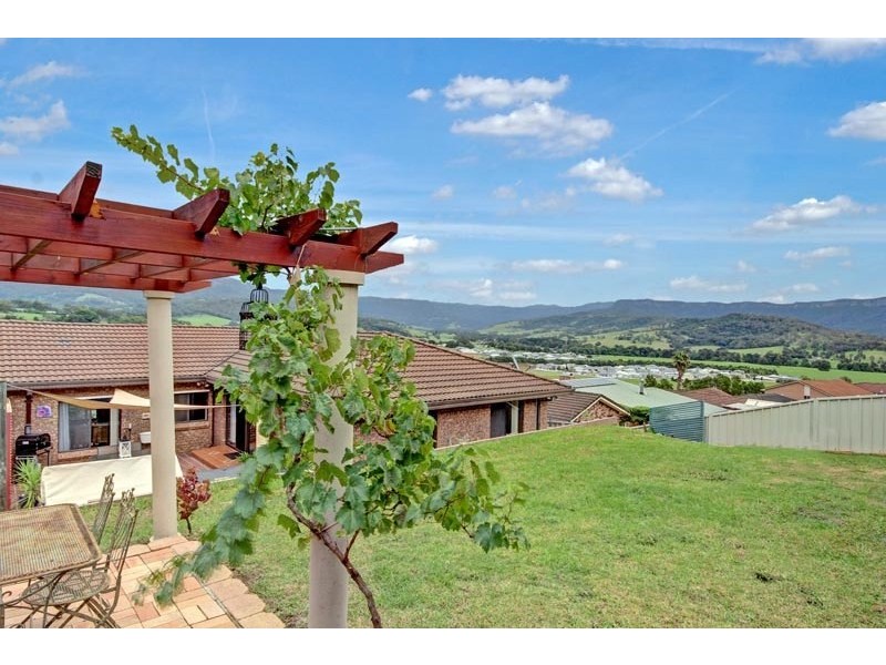 35 Noble Road, Albion Park NSW 2527