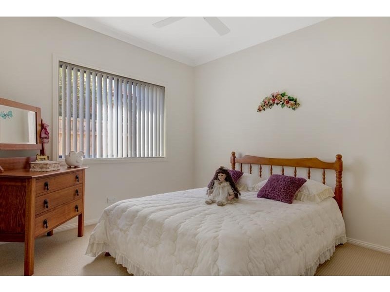 12 Delmont Street, Kanahooka NSW 2530