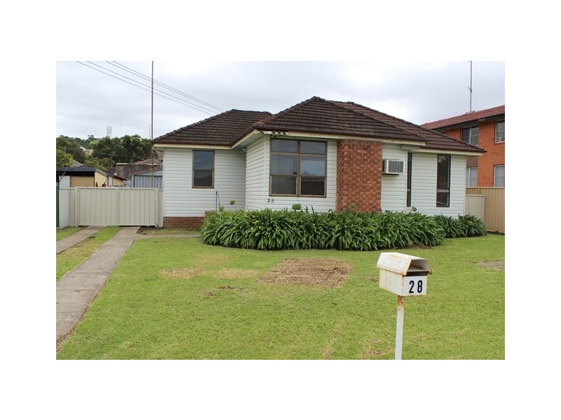 28 Massey Street, Berkeley NSW 2506