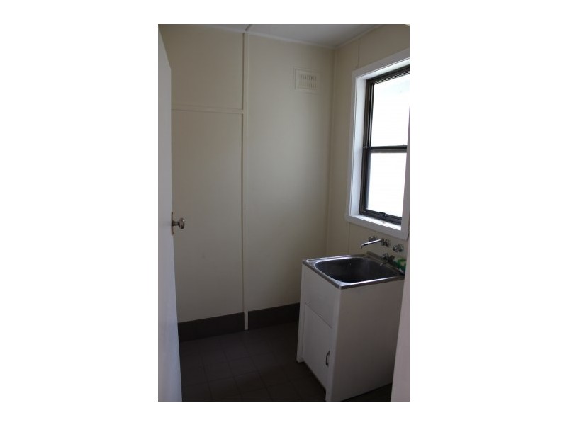 28 Massey Street, Berkeley NSW 2506