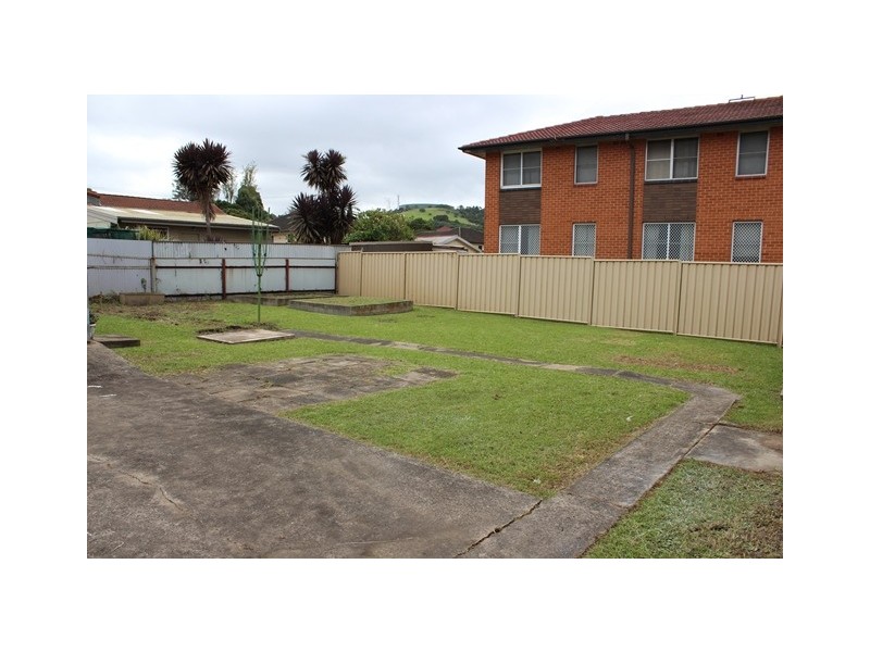 28 Massey Street, Berkeley NSW 2506