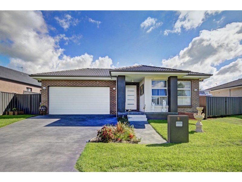 8 Penterong Way, Haywards Bay NSW 2530