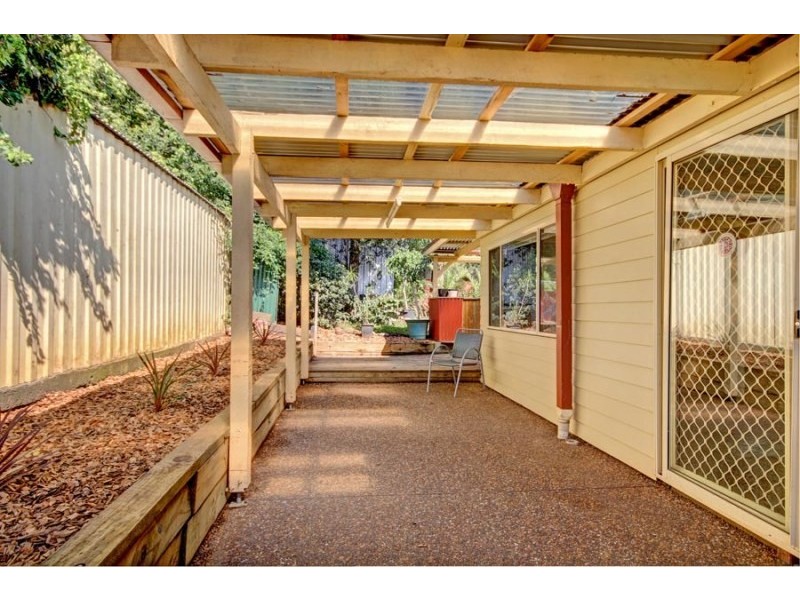 12 Devon Road, Dapto NSW 2530