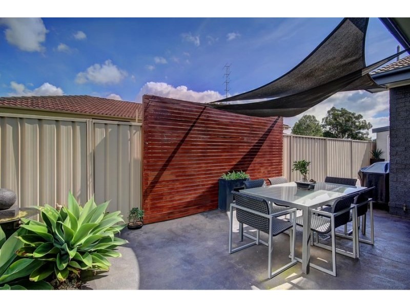 18A Cawdell Drive, Albion Park NSW 2527