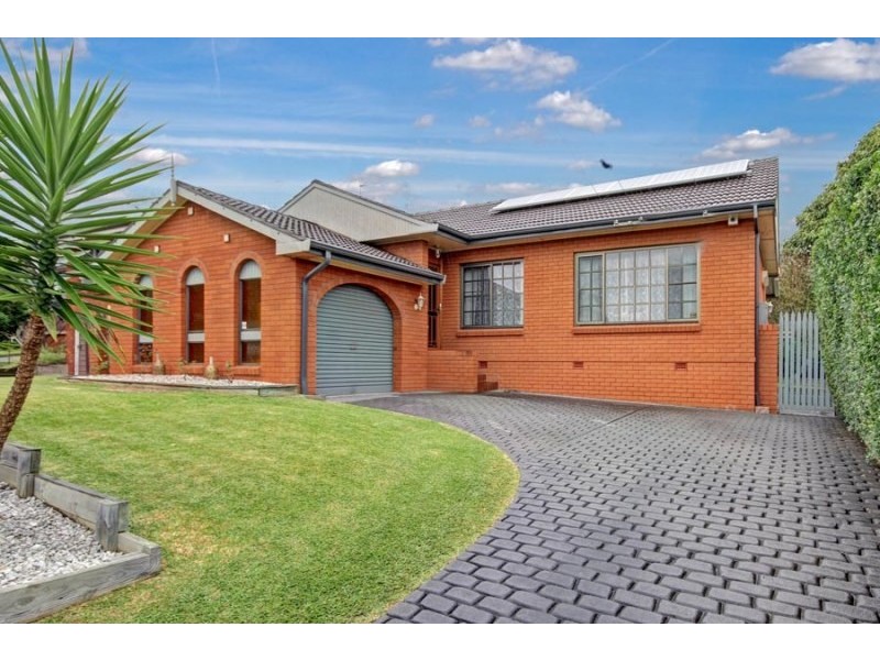 3 Darly Avenue, Kanahooka NSW 2530