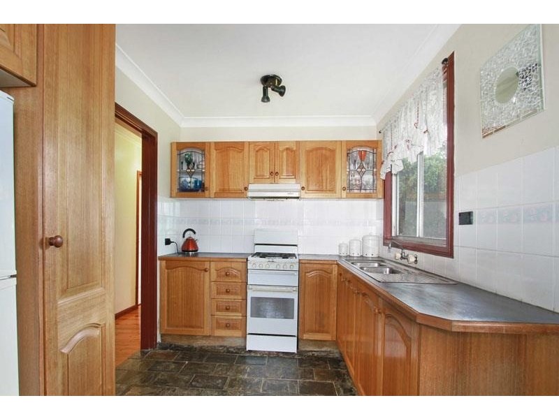3 Northumberland Street, Berkeley NSW 2506