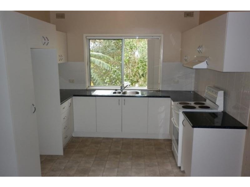 5 The Avenue, Corrimal NSW 2518