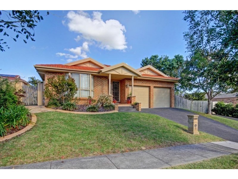 11 Brisbane Grove, Horsley NSW 2530