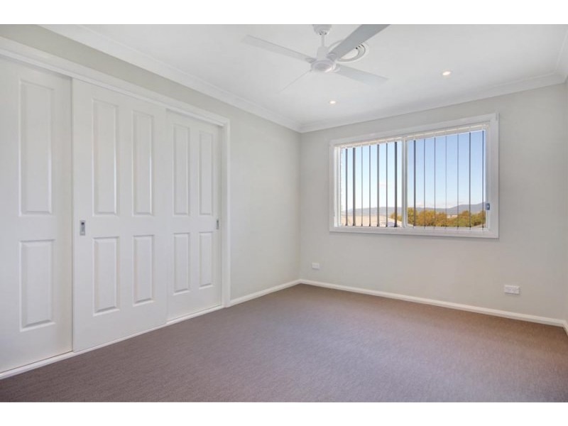 2/27 Shiraz Drive, Dapto NSW 2530