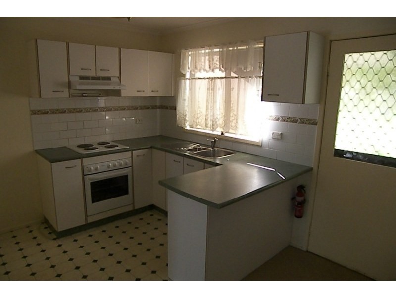 70 Paynes Road, Kembla Grange NSW 2526