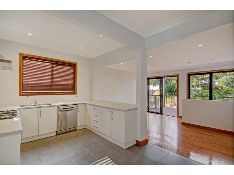 31 Outlook Drive, Figtree NSW 2525