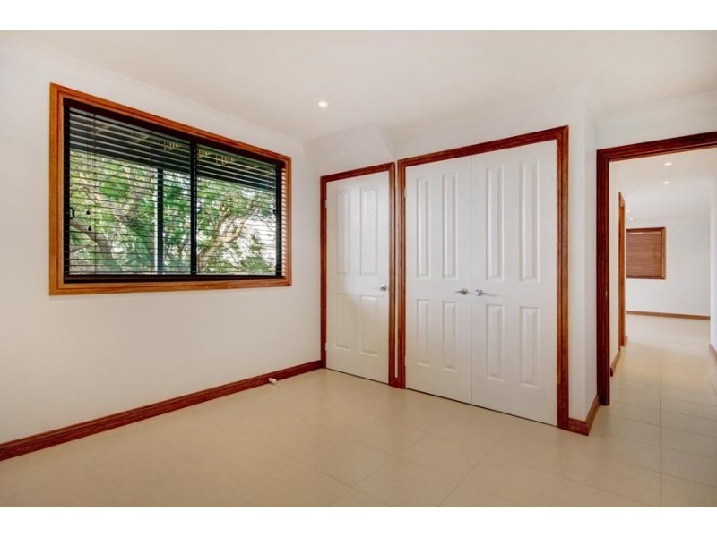 31 Outlook Drive, Figtree NSW 2525