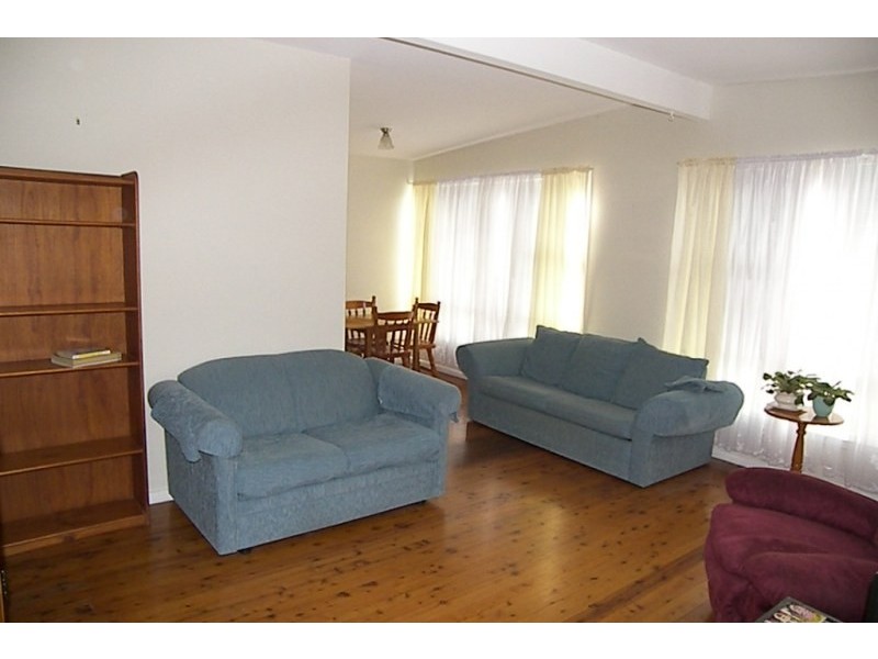 100 Laver Road, Dapto NSW 2530