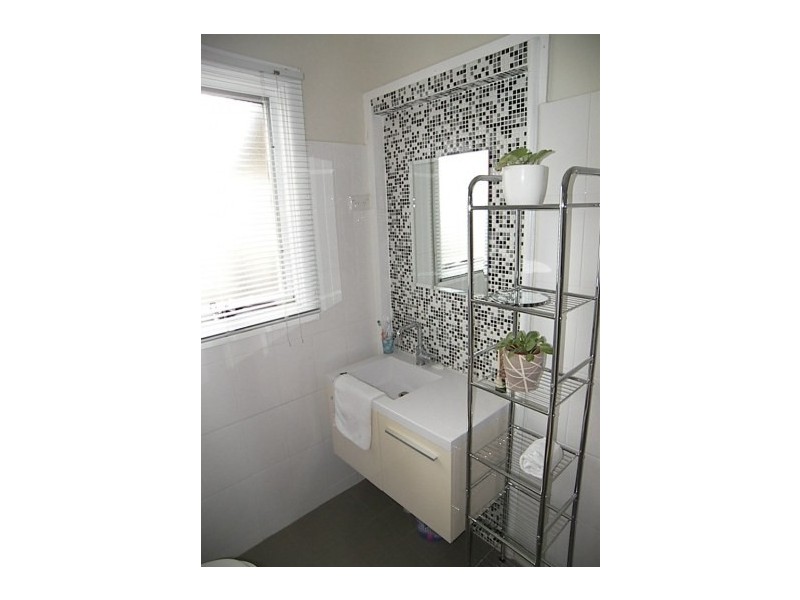 100 Laver Road, Dapto NSW 2530