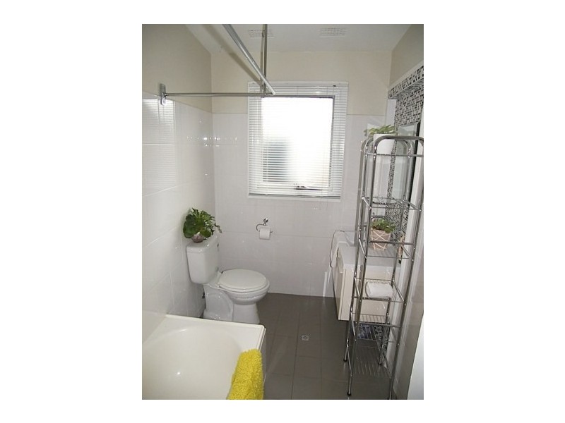 100 Laver Road, Dapto NSW 2530