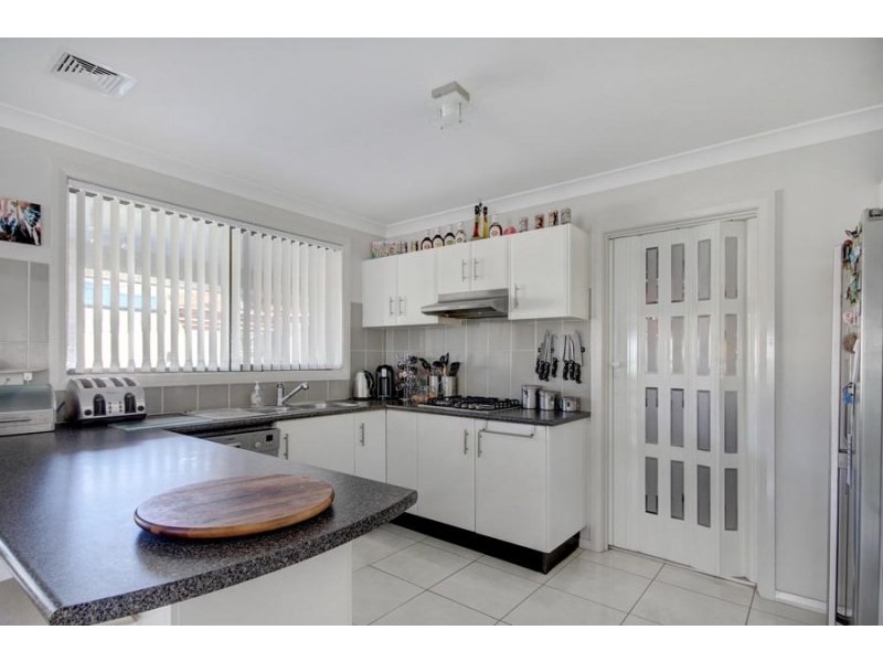 128 Horsley Drive, Horsley NSW 2530