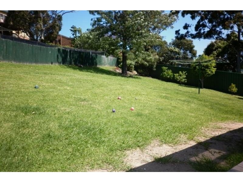 3 Wirri Place, Berkeley NSW 2506