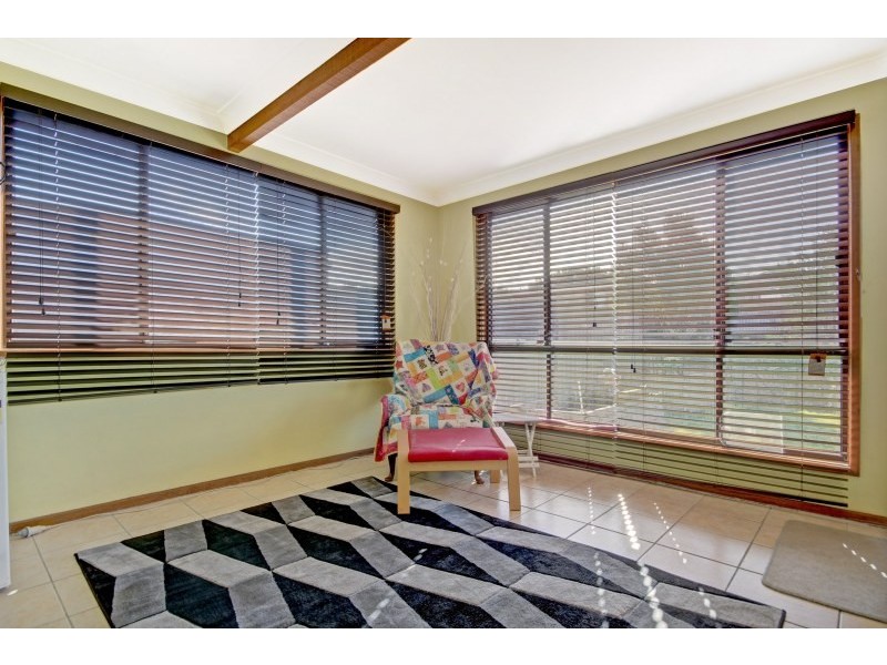 572 Northcliffe Drive, Berkeley NSW 2506